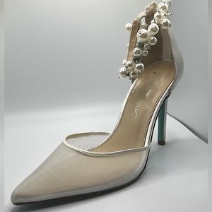 Betsey Johnson Ellah Pumps